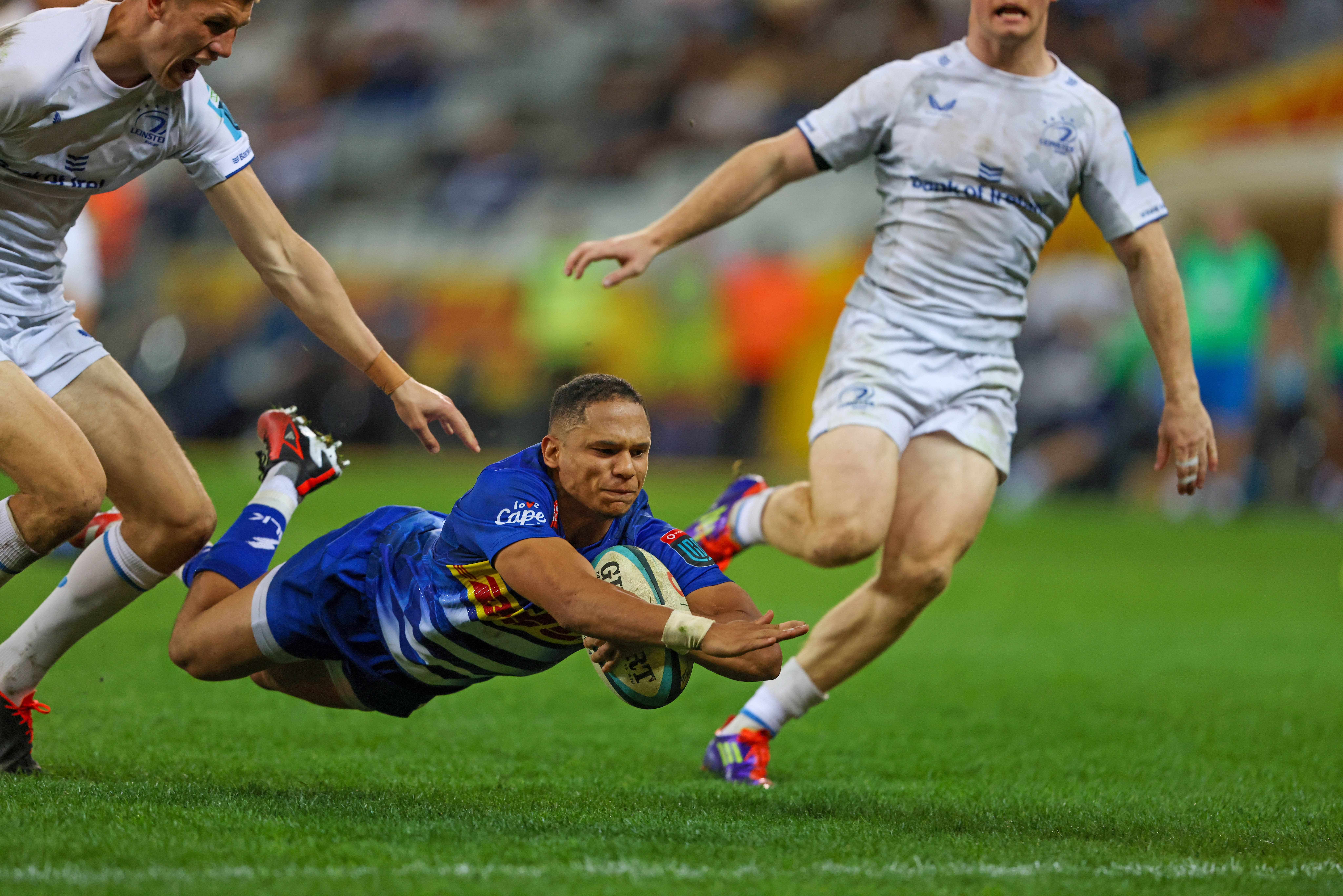 DHL Stormers blow Leinster away